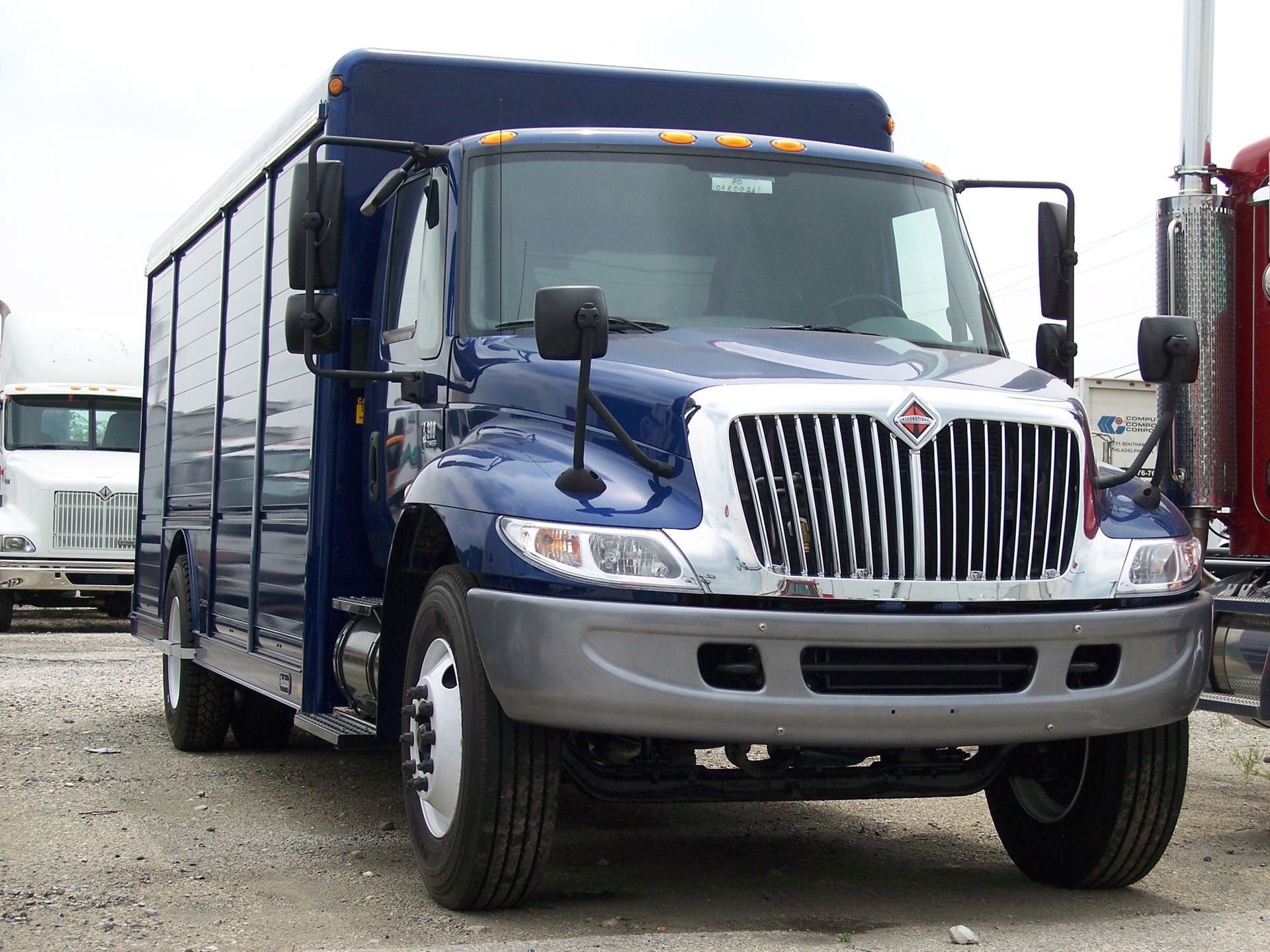 Custom Refrigerated Trailers: Tailored Solutions for Your Business Needs